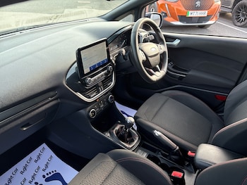 Used Ford Fiesta 2021 for sale - 76015361: Photo 2