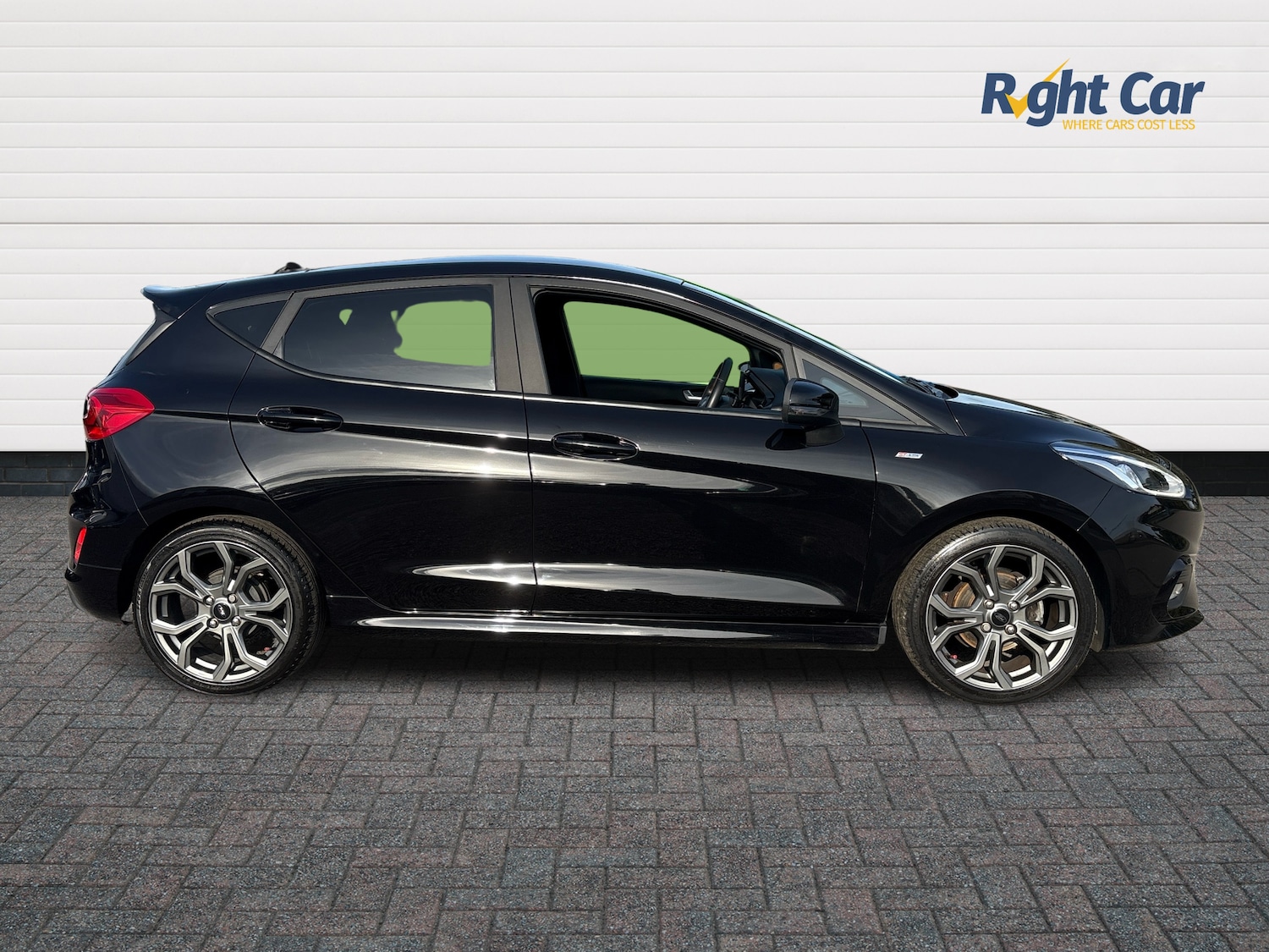 Used Ford Fiesta 2021 for sale - 76015361: Photo 4