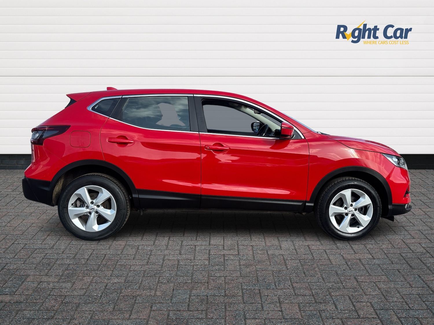 Used Nissan Qashqai 2021 for sale - 77673928: Photo 4