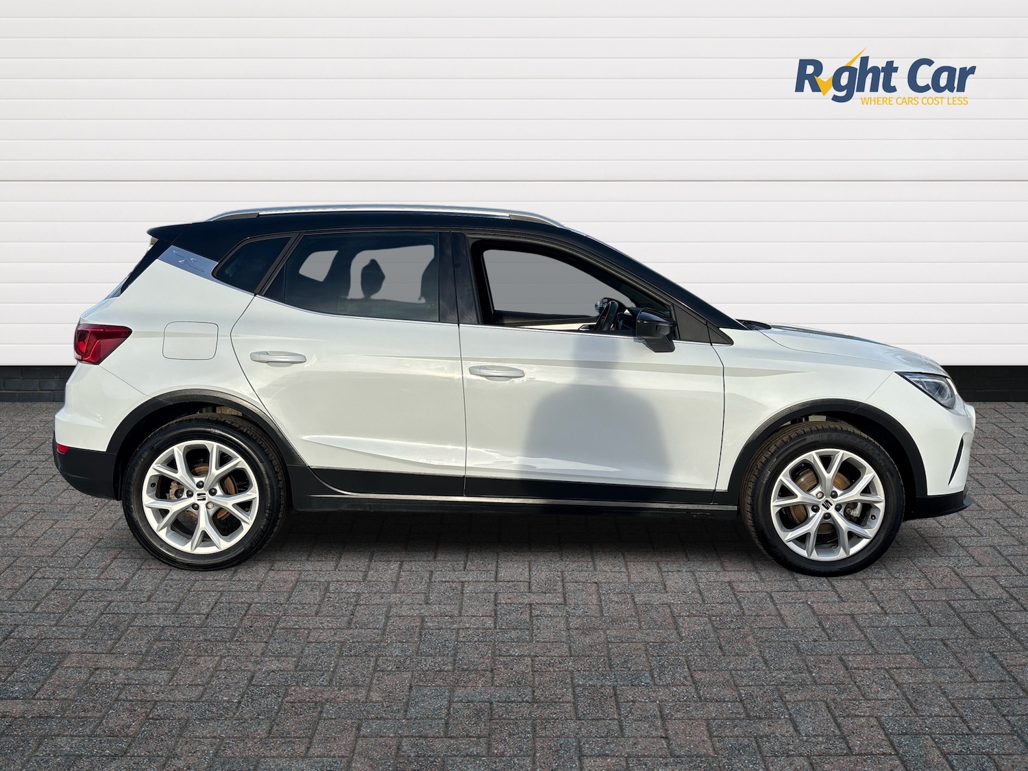 Used SEAT Arona 2023 for sale - 77588637: Photo 4