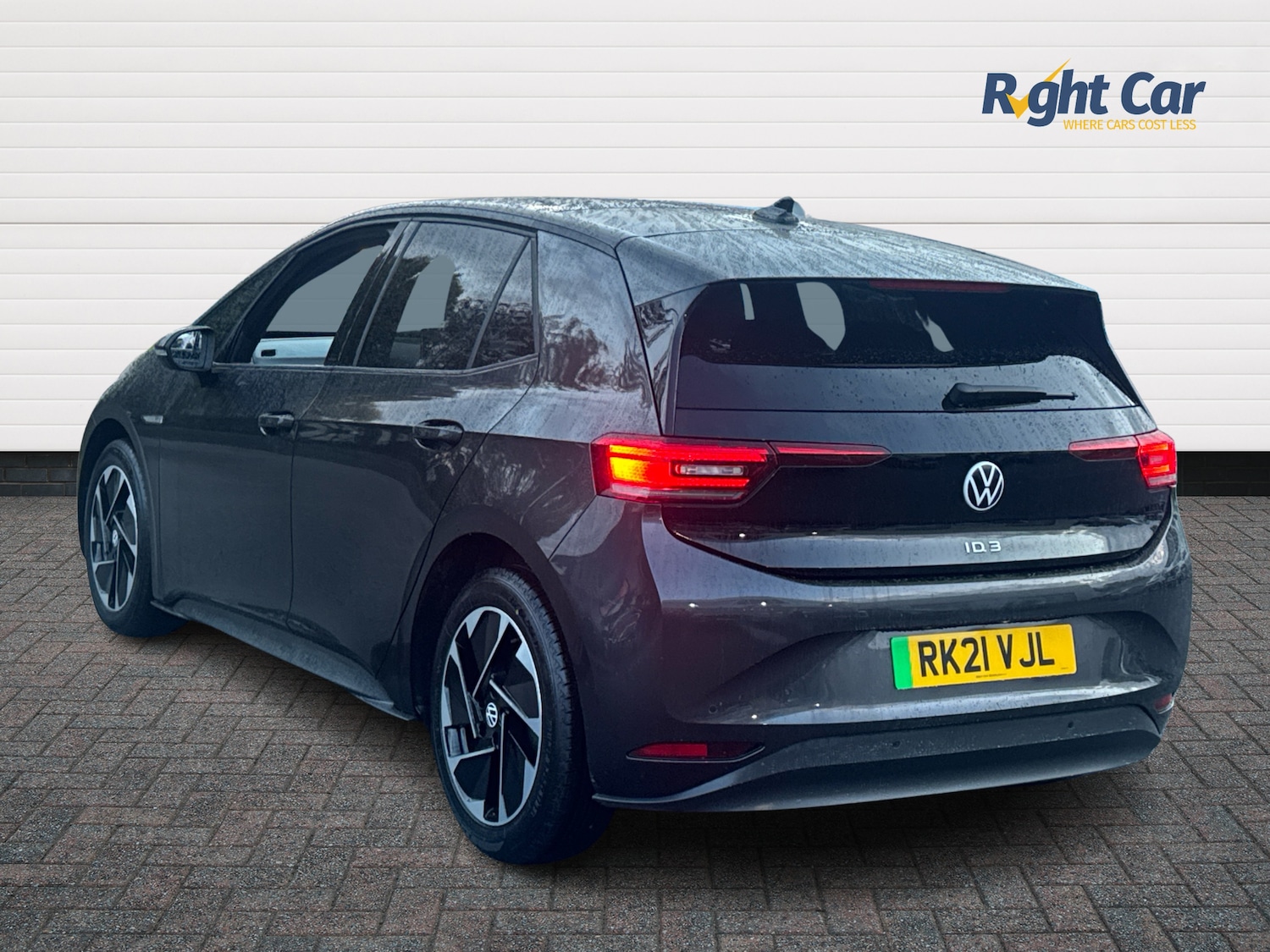 Used Volkswagen ID.3 2021 for sale - 76434489: Photo 3