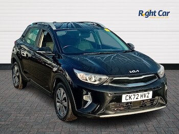 Used Kia Stonic 2022 for sale - 77360632: Photo