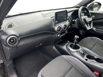 Used Nissan Juke 2024 for sale - 79743624: Photo
