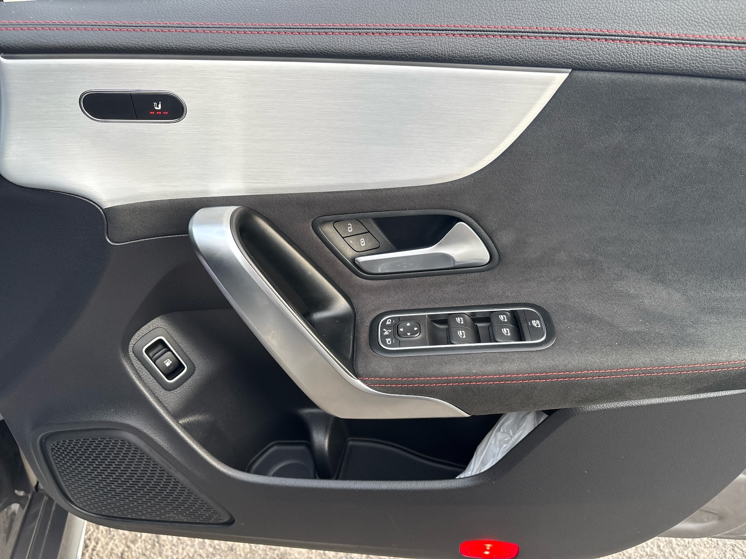 Used Mercedes-Benz CLA 2023 for sale - 76373070: Photo 11