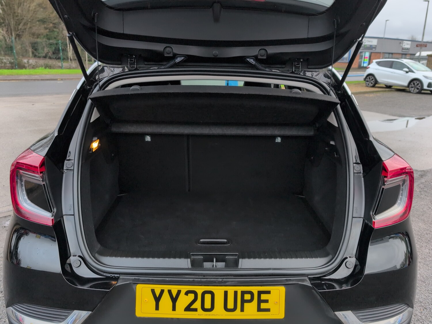 Used Renault Captur 2020 for sale - 77588630: Photo 9