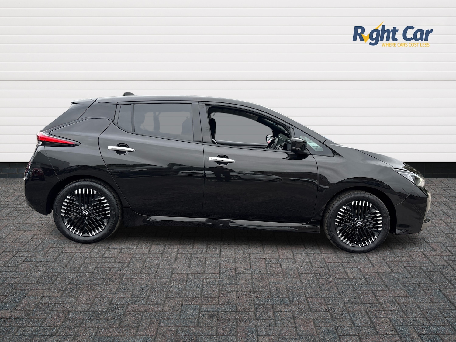 Used Nissan Leaf 2022 for sale - 76271735: Photo 4