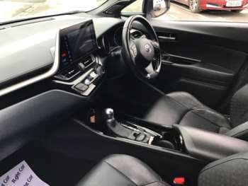 Used Toyota C-HR 2019 for sale - 74536132: Photo