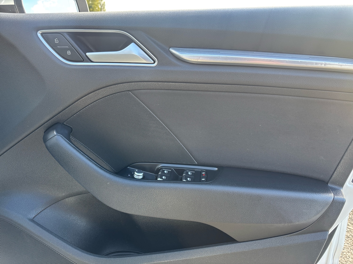 Used Audi A3 2017 for sale - 76378538: Photo 11