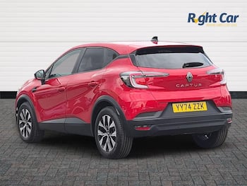 Used Renault Captur 2025 for sale - 79796034: Photo