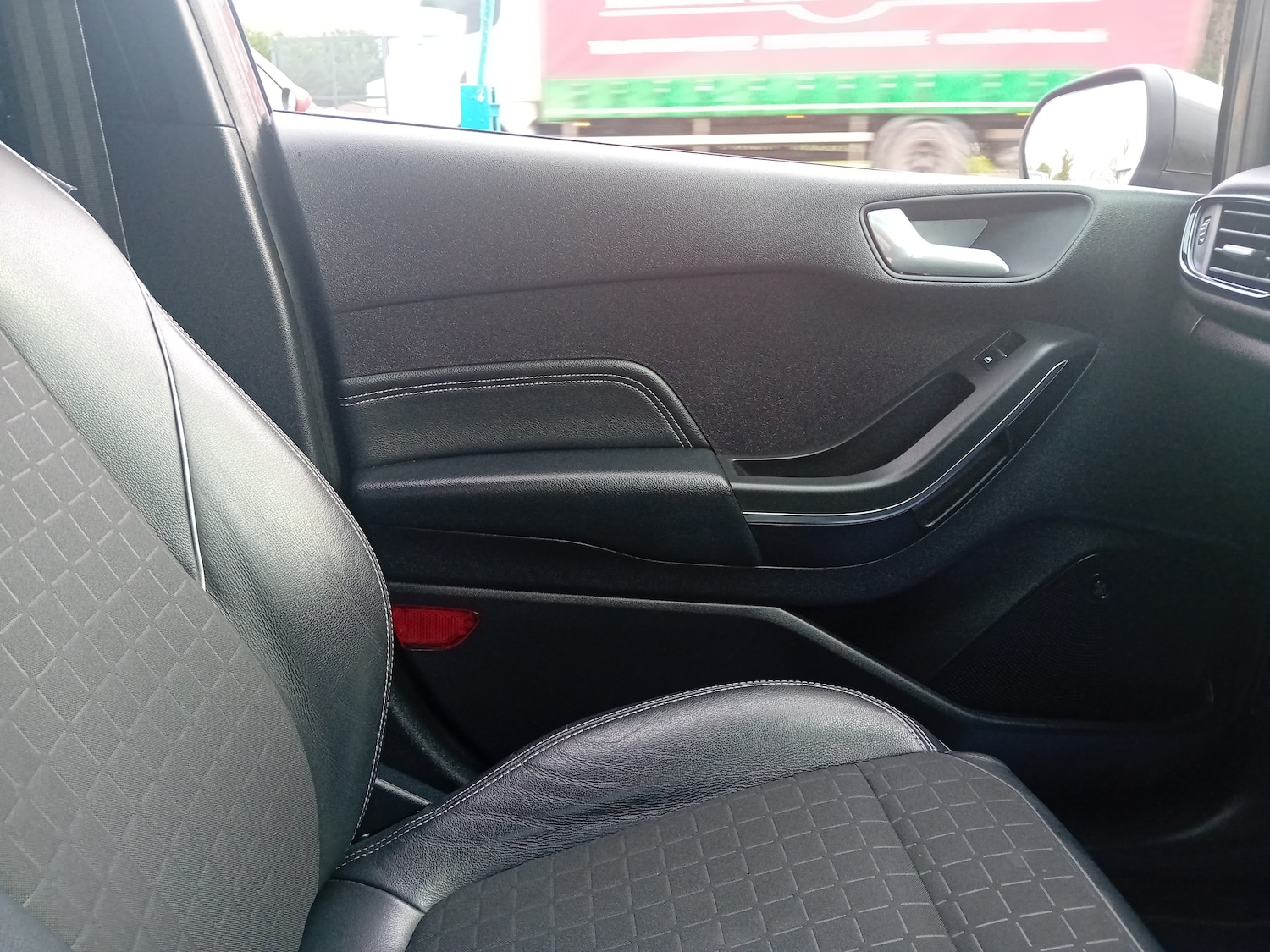 Used Ford Fiesta 2018 for sale - 77281167: Photo 11