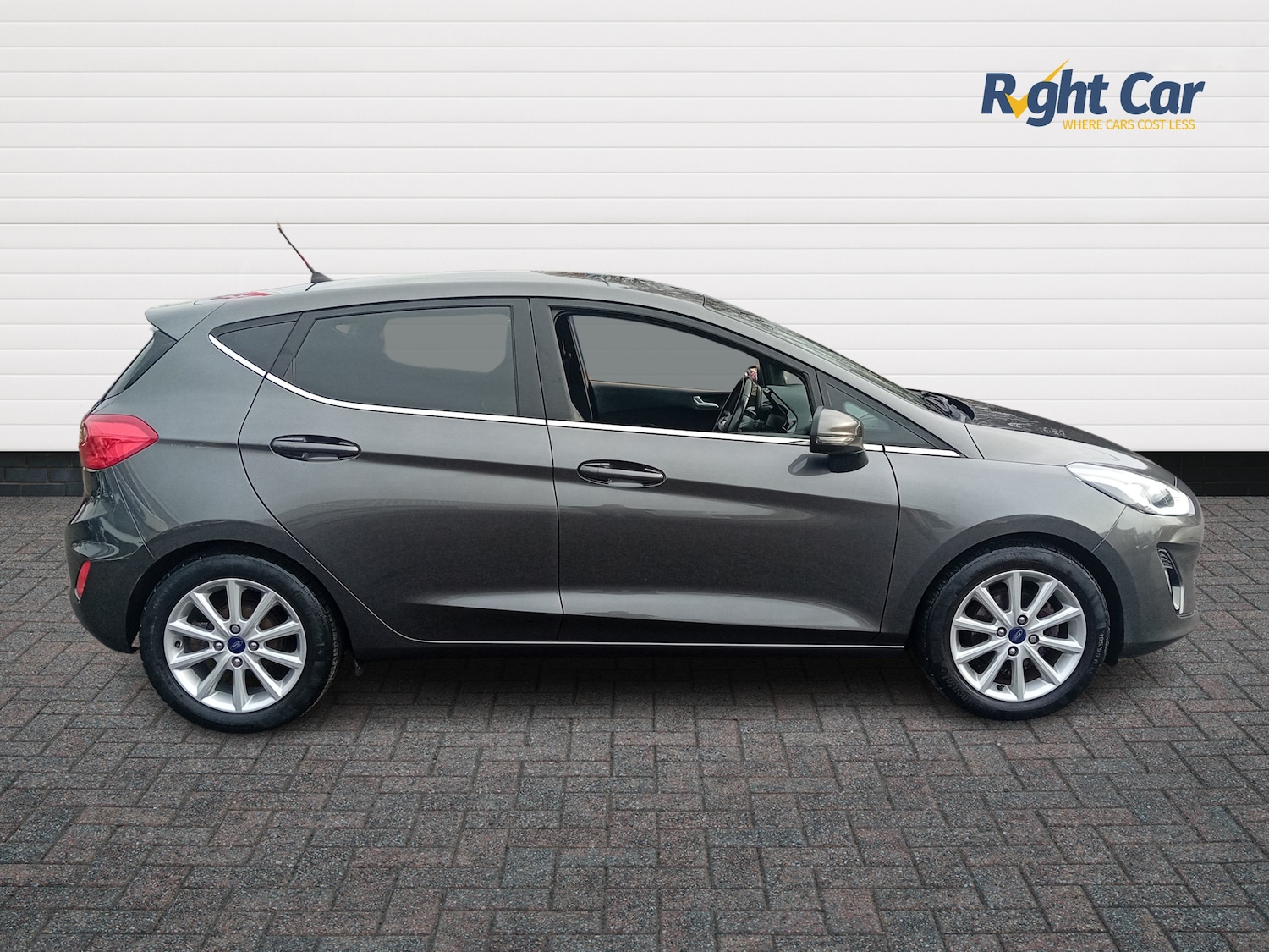 Used Ford Fiesta 2018 for sale - 77281167: Photo 4