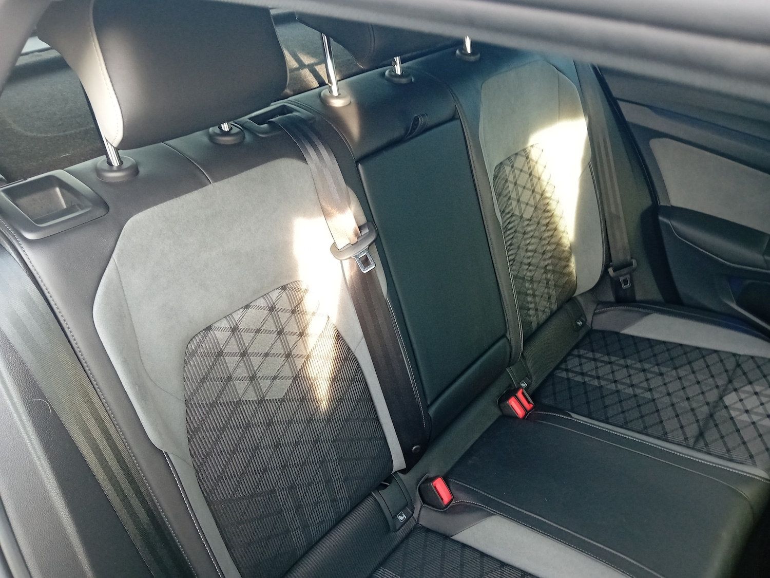 Used Volkswagen Golf 2021 for sale - 76717510: Photo 10