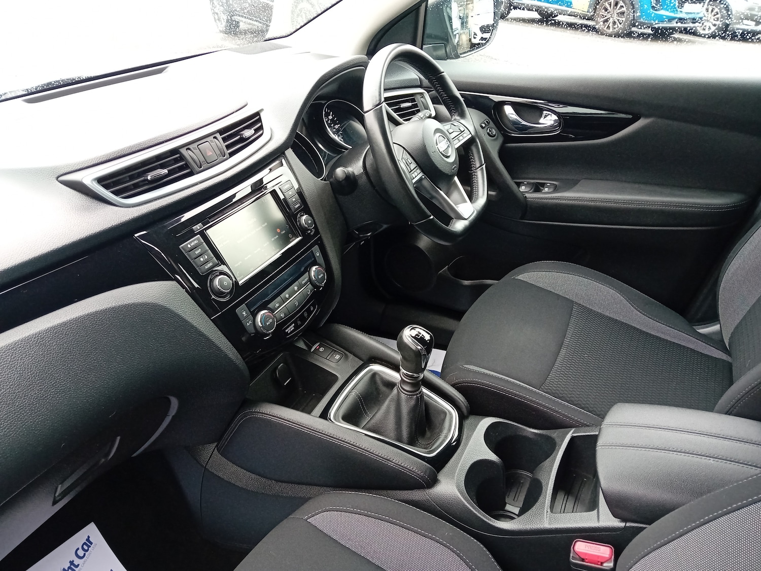 Used Nissan Qashqai 2019 for sale - 76552099: Photo 2