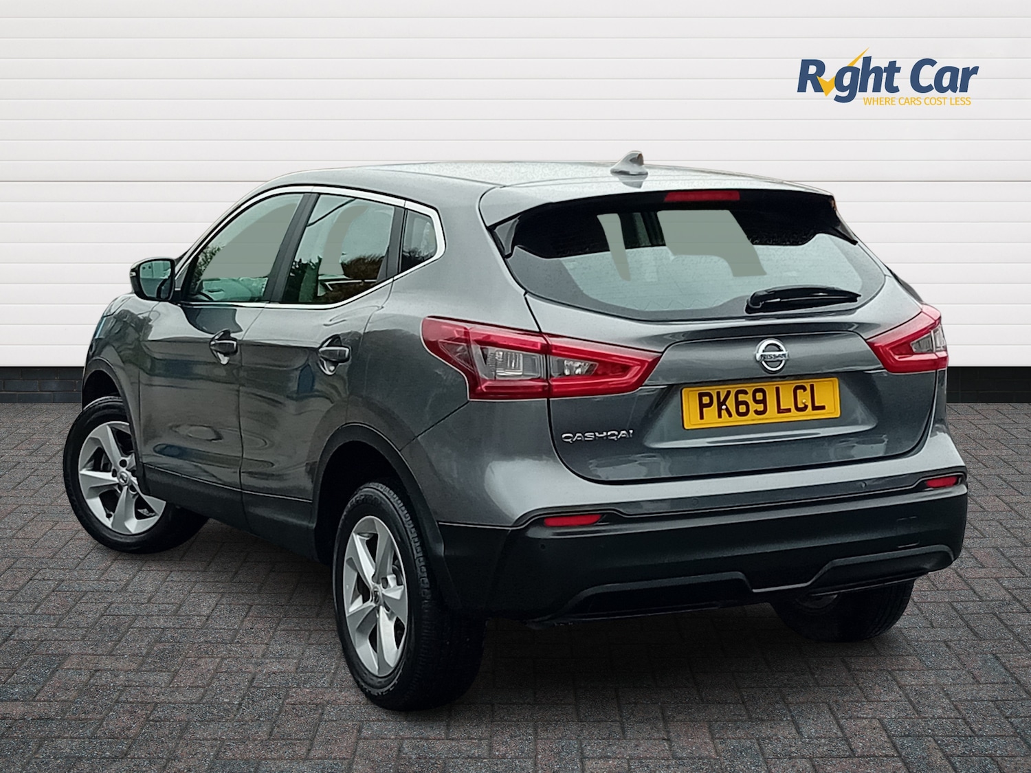 Used Nissan Qashqai 2019 for sale - 76552099: Photo 3