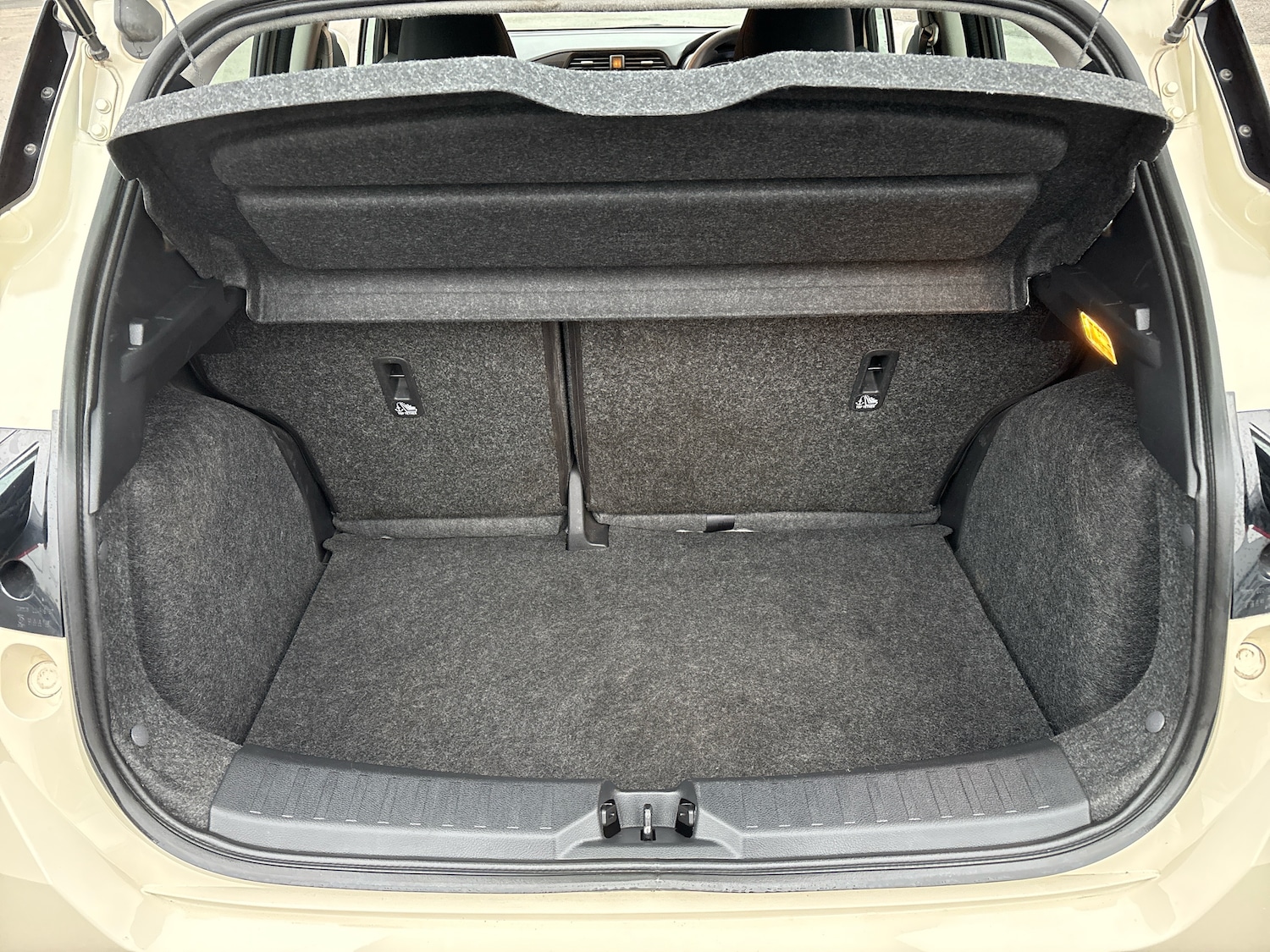 Used Nissan Micra 2022 for sale - 77218890: Photo 9