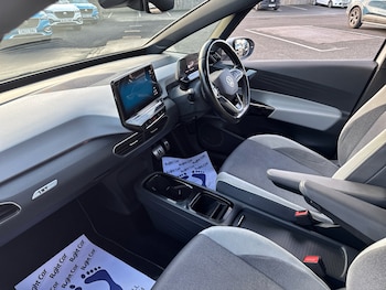 Used Volkswagen ID.3 2021 for sale - 76400513: Photo