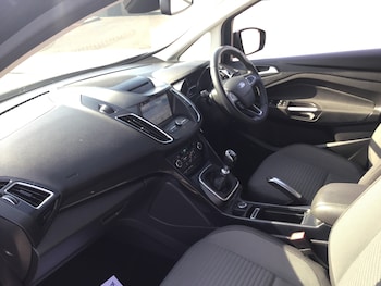 Used Ford Grand C-Max 2016 for sale - 75580165: Photo