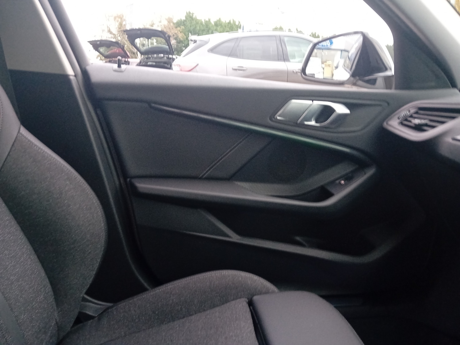 Used BMW 1 Series 2019 for sale - 76501107: Photo 11