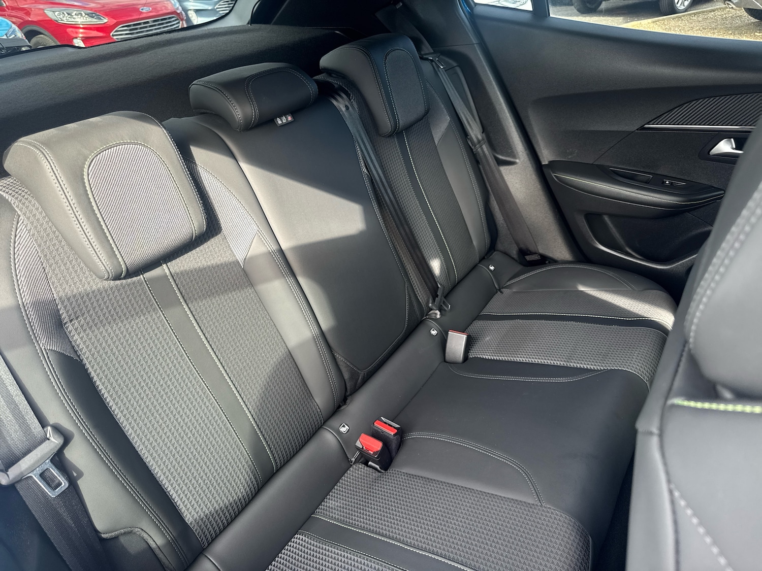 Used Peugeot 2008 2022 for sale - 76191225: Photo 10