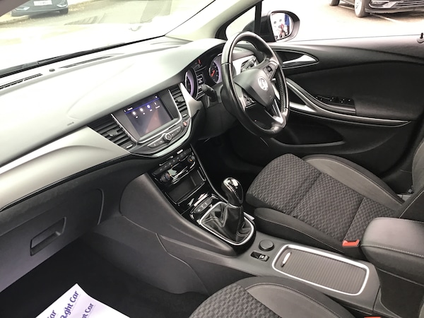 Used Vauxhall Astra 2021 for sale - 76100109: Photo 2