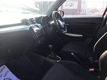 Used Suzuki Swift 2024 for sale - 75625570: Photo