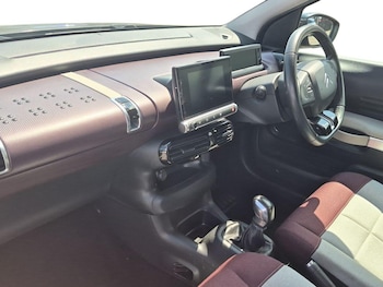 Used Citroen C4 Cactus 2018 for sale - 79294009: Photo