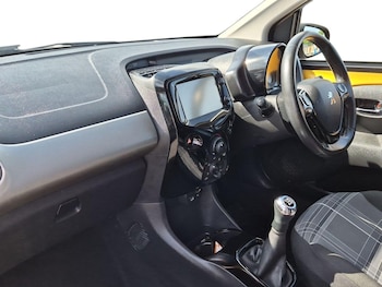 Used Peugeot 108 2017 for sale - 79414640: Photo