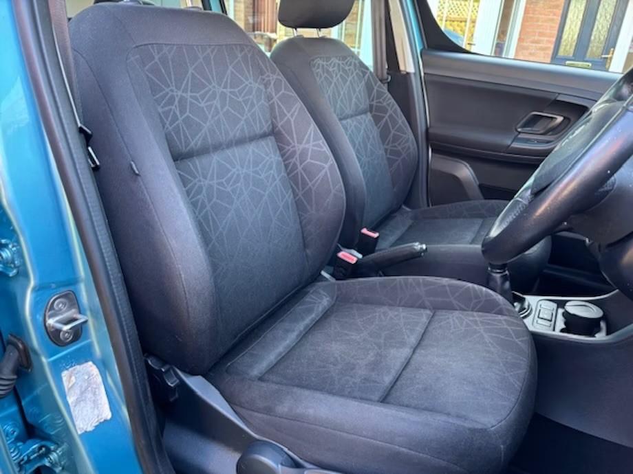 Used Skoda Roomster 2013 for sale - 76312682: Photo 4