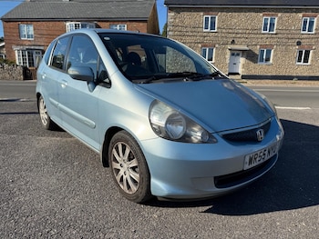 Used Honda Jazz 2006 for sale - 76061029: Photo
