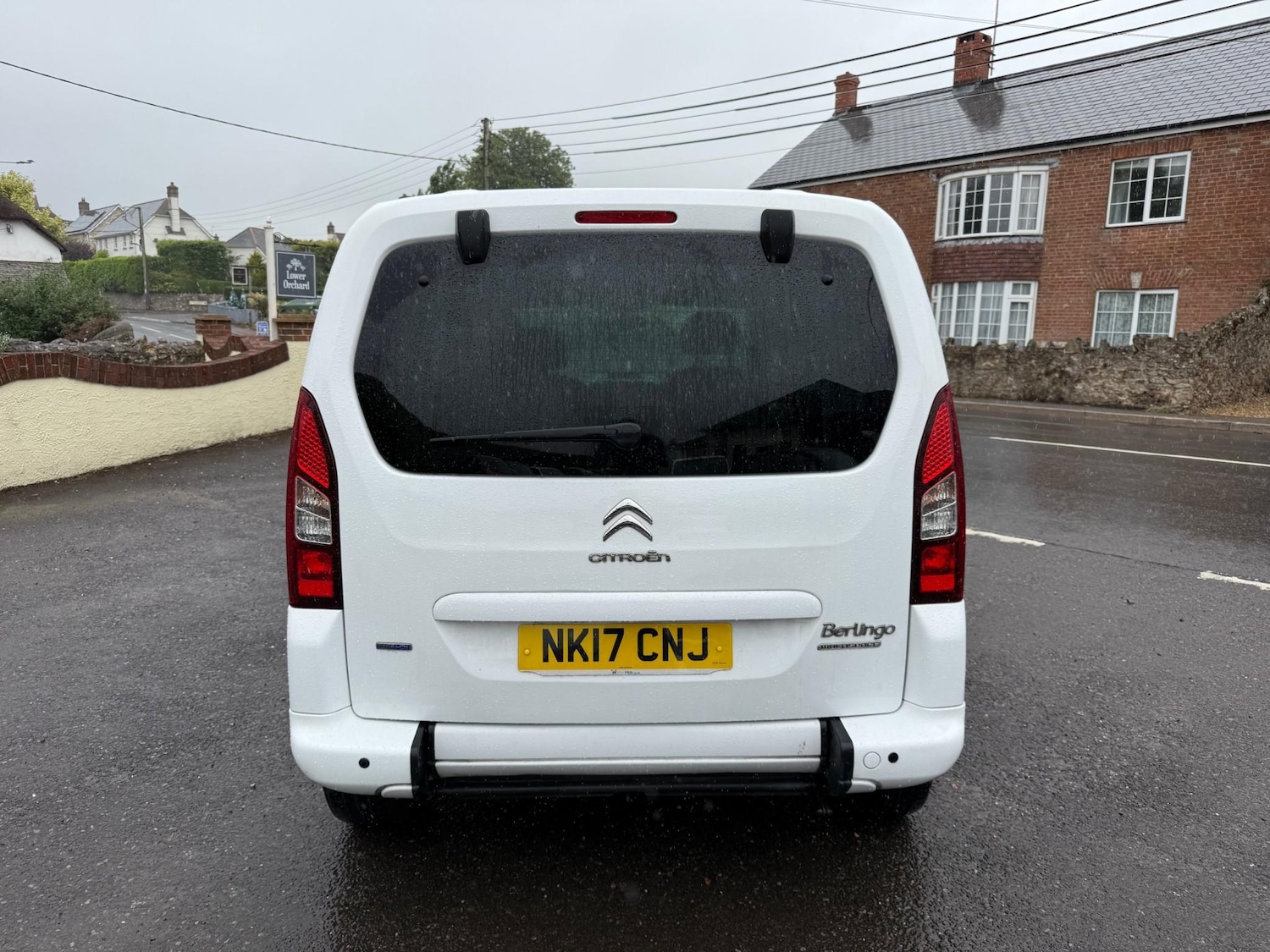 Vehicle 10