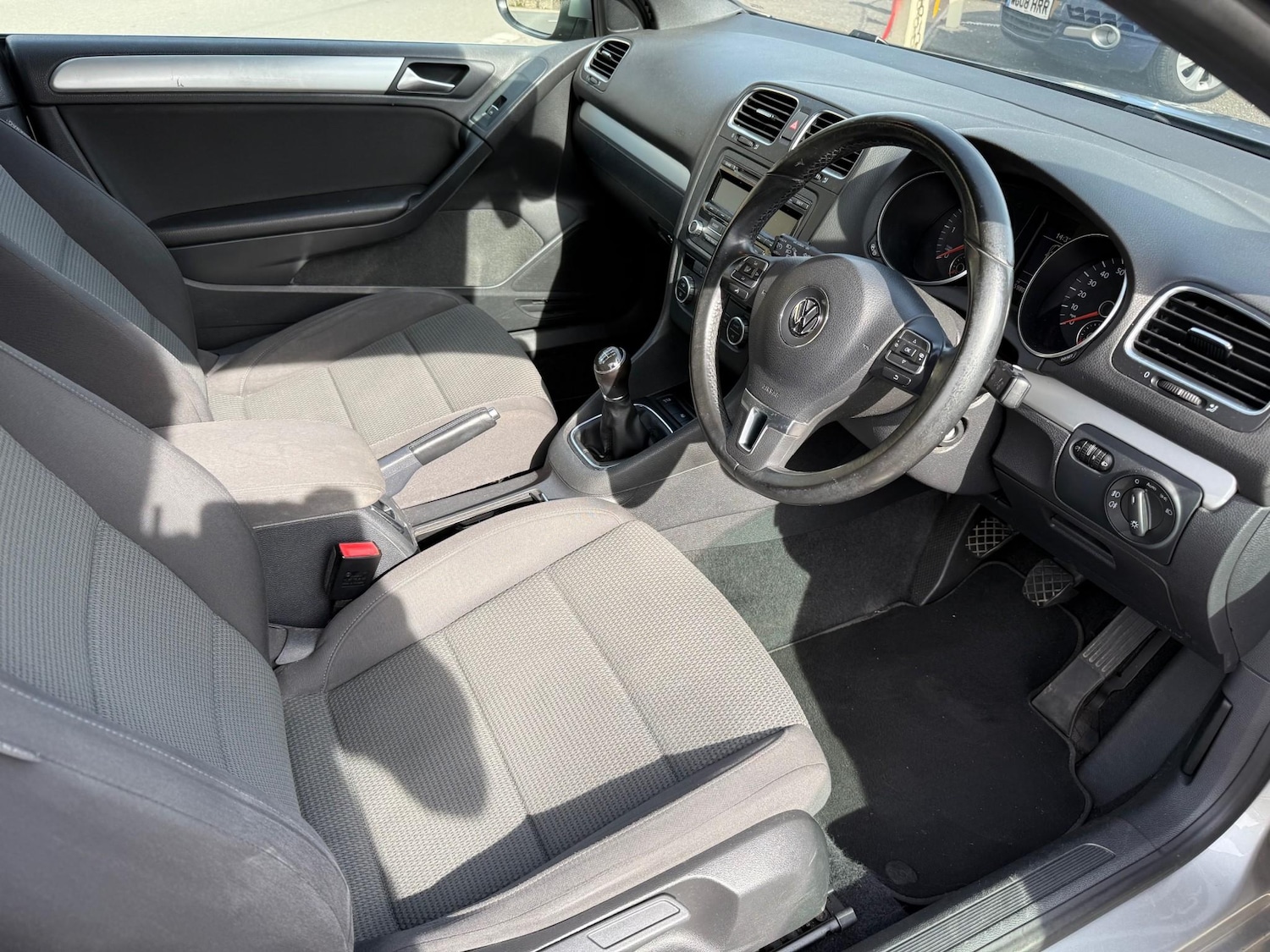 Used Volkswagen Golf 2014 for sale - 76352175: Photo 8