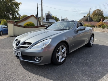 Used Mercedes-Benz SLK 2010 for sale - 76105164: Photo