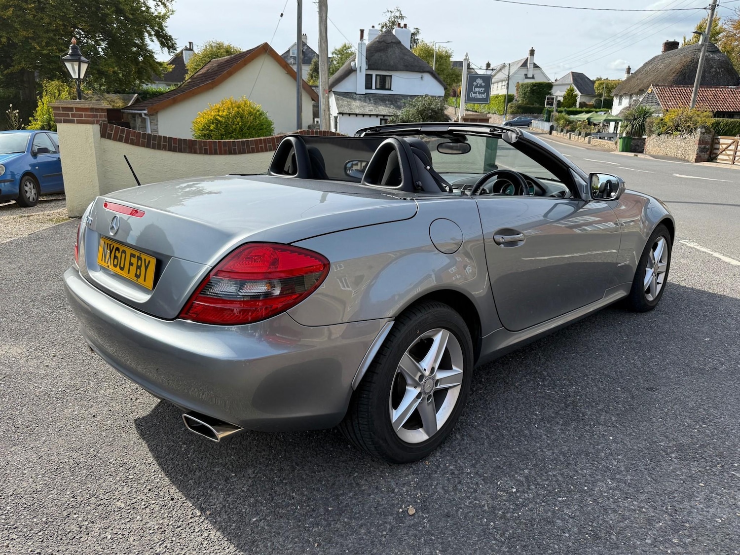 Used Mercedes-Benz SLK 2010 for sale - 76105164: Photo 5