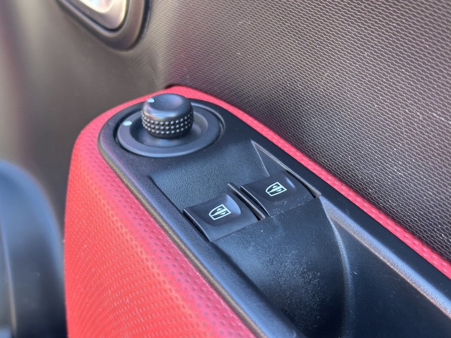 Used Renault Twingo 2016 for sale - 77789352: Photo 20