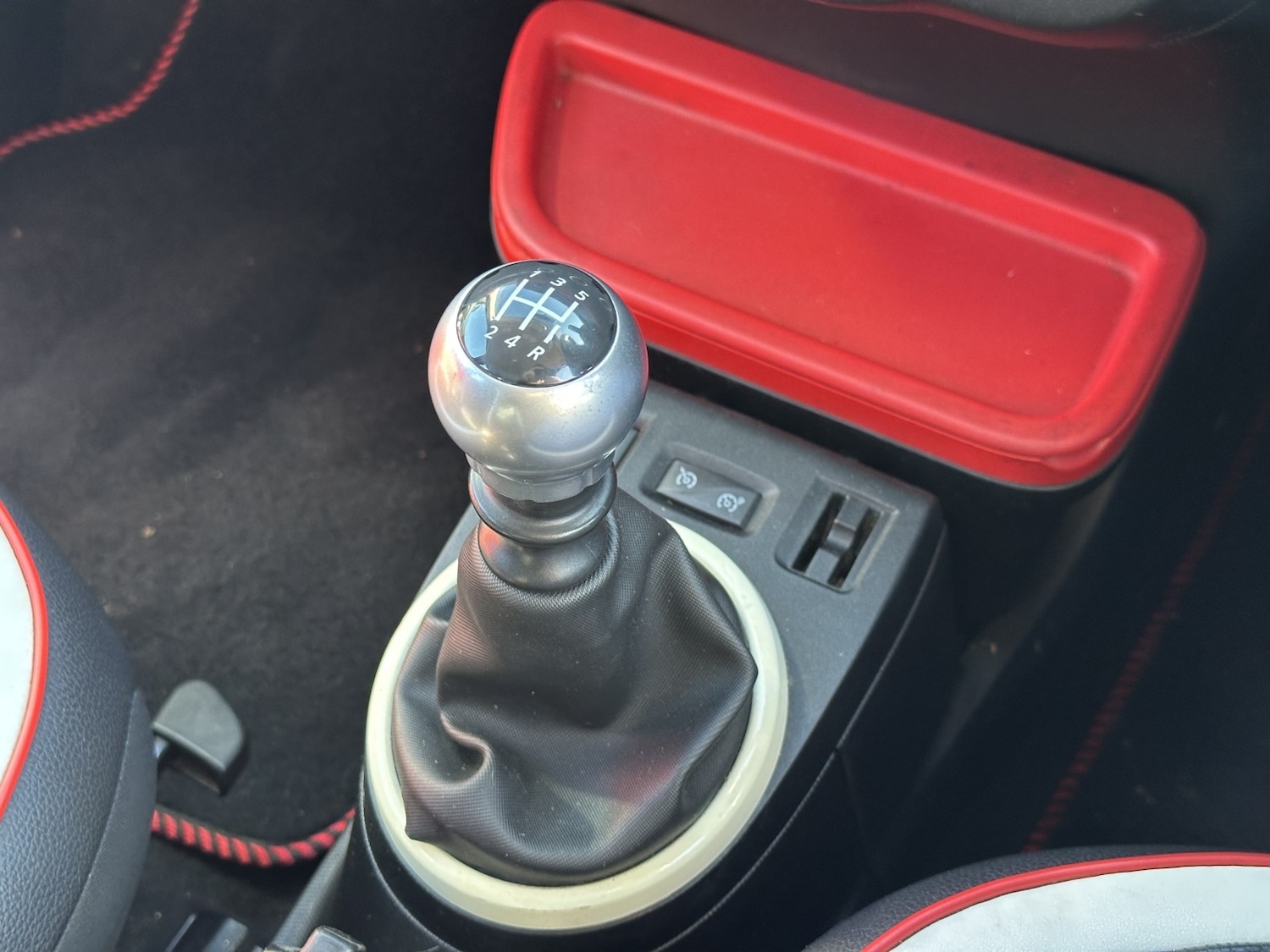 Used Renault Twingo 2016 for sale - 77789352: Photo 21