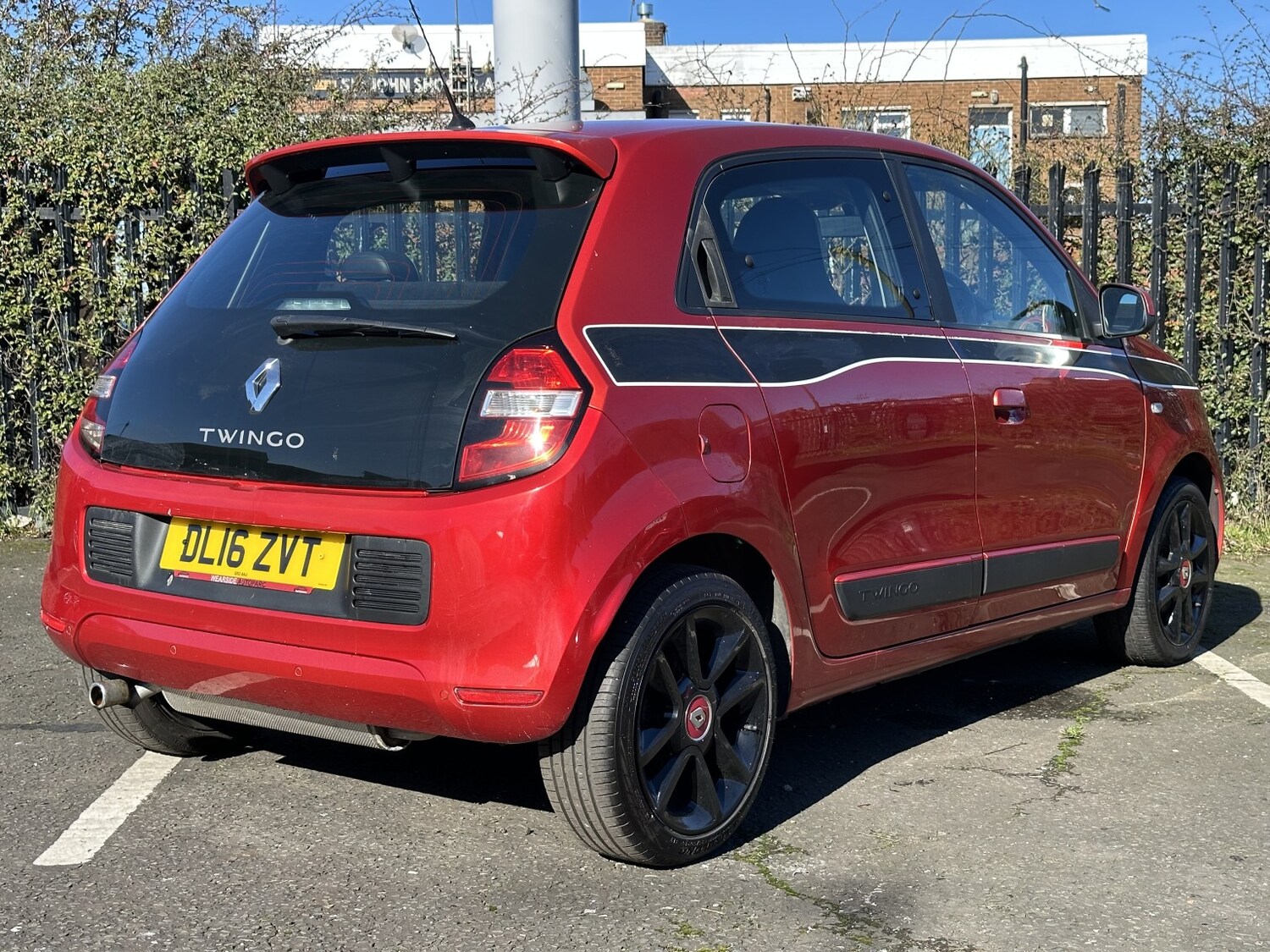 Used Renault Twingo 2016 for sale - 77789352: Photo 3