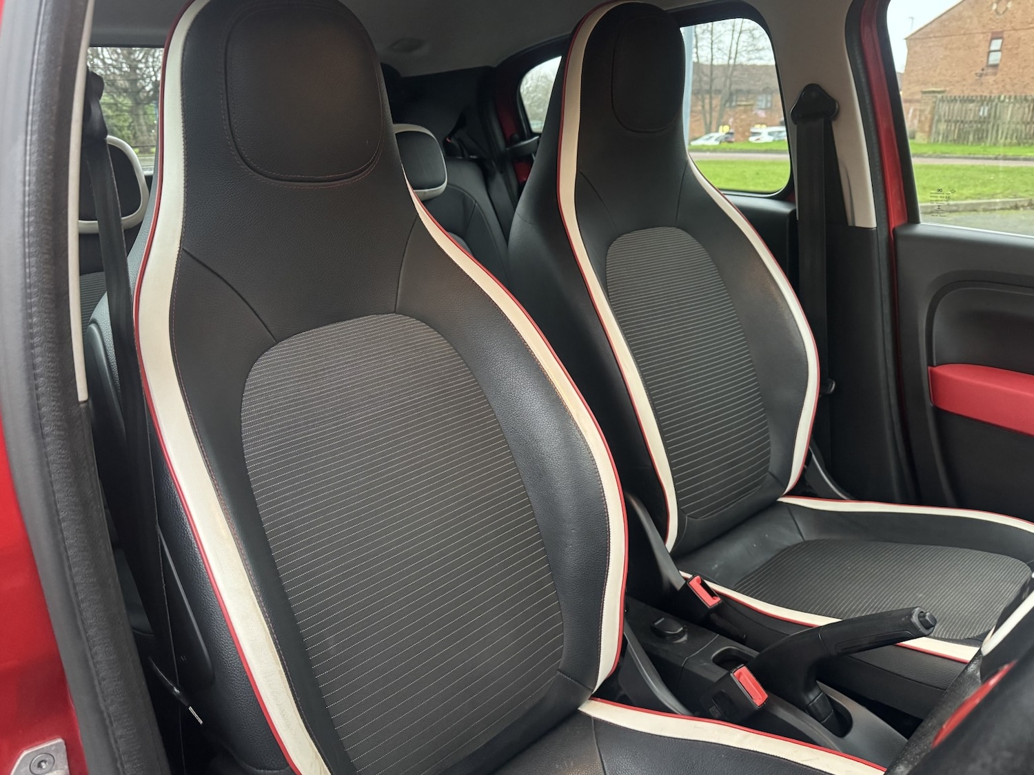 Used Renault Twingo 2016 for sale - 77789352: Photo 8