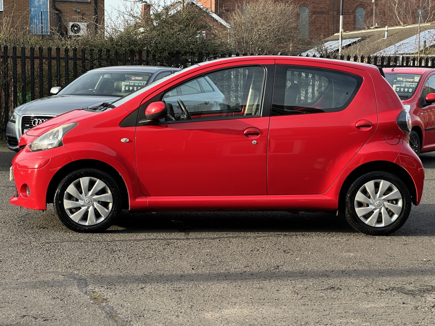 Used Toyota AYGO 2014 for sale - 77938178: Photo 6