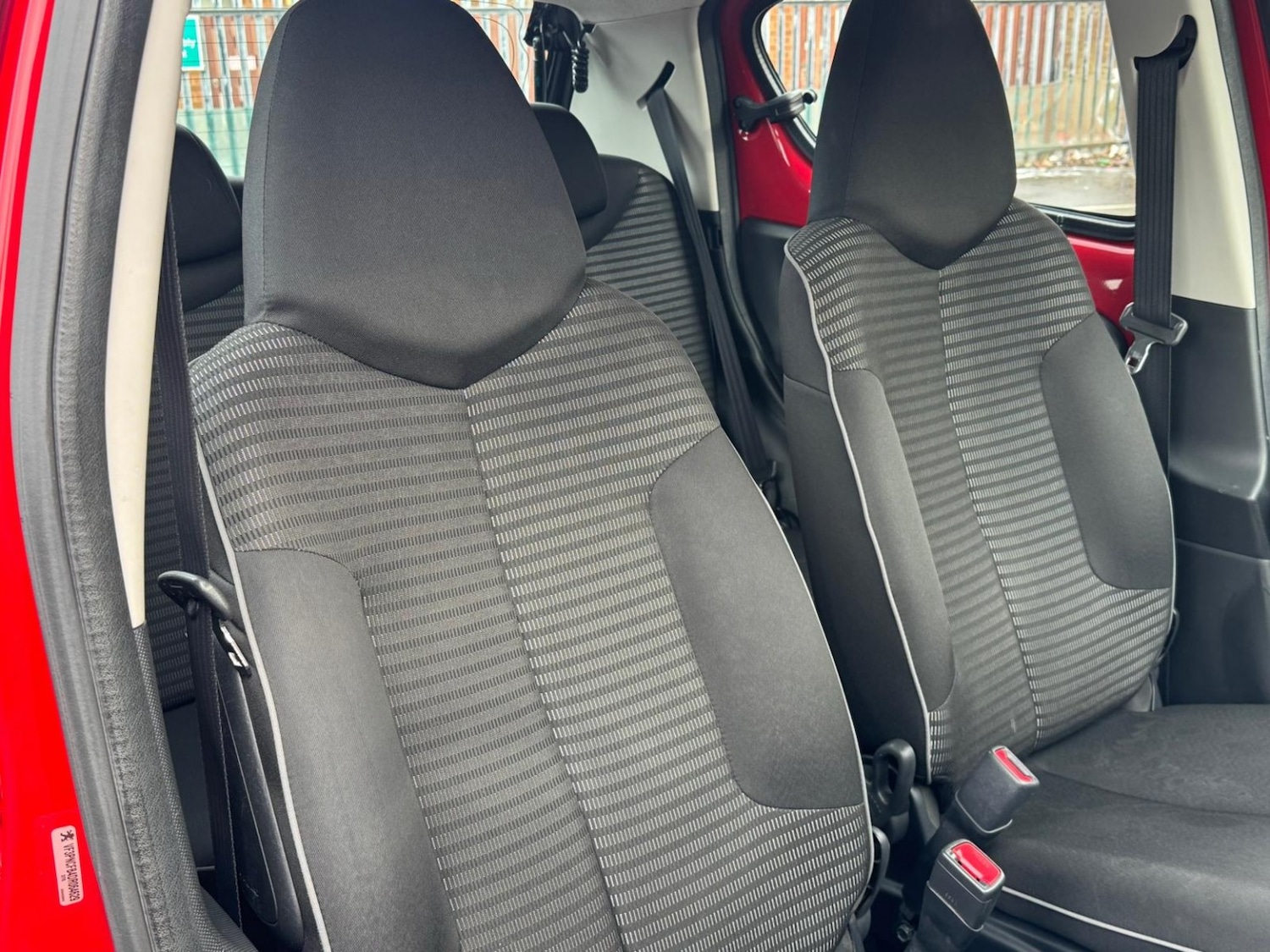 Used Peugeot 107 2013 for sale - 77789337: Photo 6