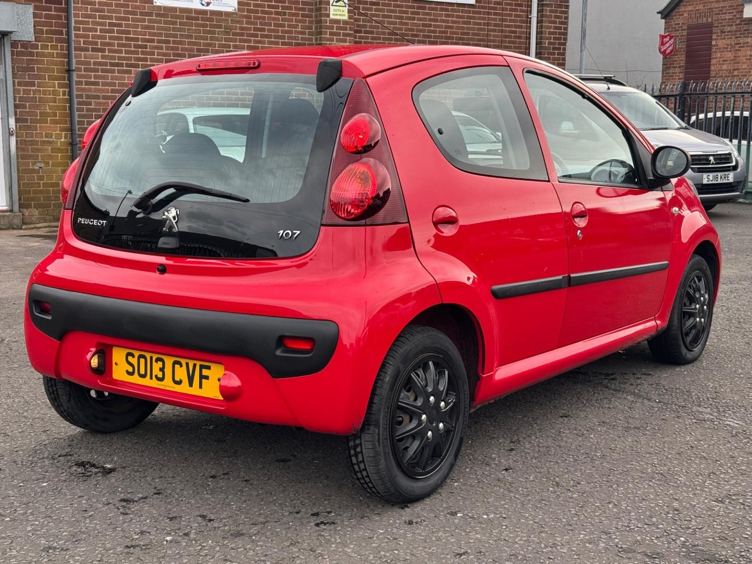 Used Peugeot 107 2013 for sale - 78112034: Photo 4