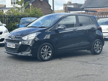 Used Hyundai i10 2018 for sale - 78571385: Photo