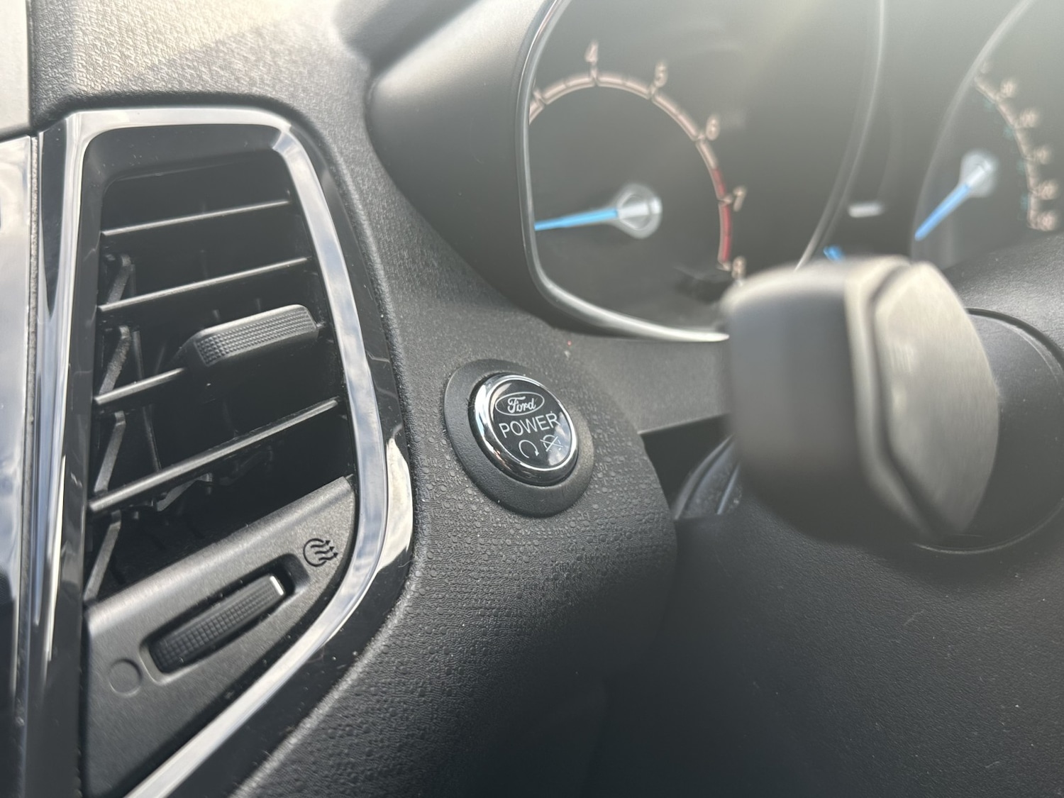 Used Ford Fiesta 2014 for sale - 78168799: Photo 27