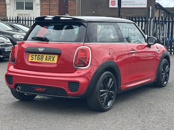 Used MINI Hatch 2018 for sale - 78599634: Photo