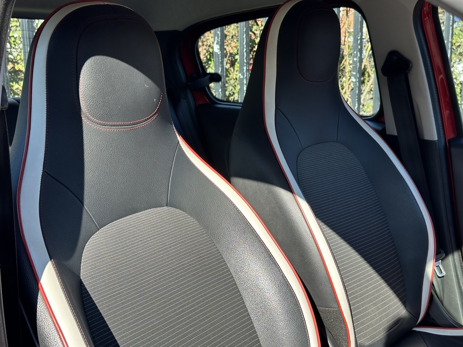 Used Renault Twingo 2016 for sale - 78112026: Photo 11