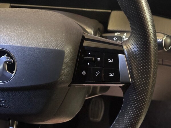 Used Vauxhall Astra 2024 for sale - 75456694: Photo 30