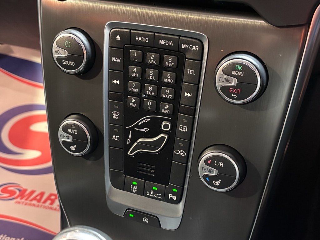 Used Volvo V40 2014 for sale - 77734079: Photo 31