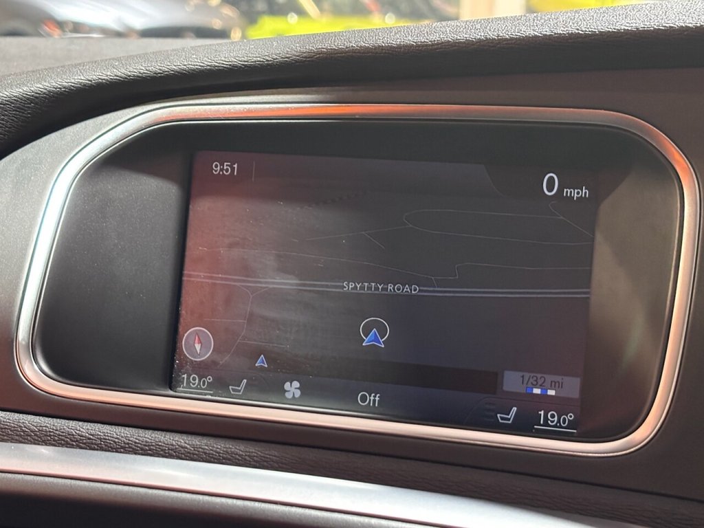 Used Volvo V40 2014 for sale - 77734079: Photo 36