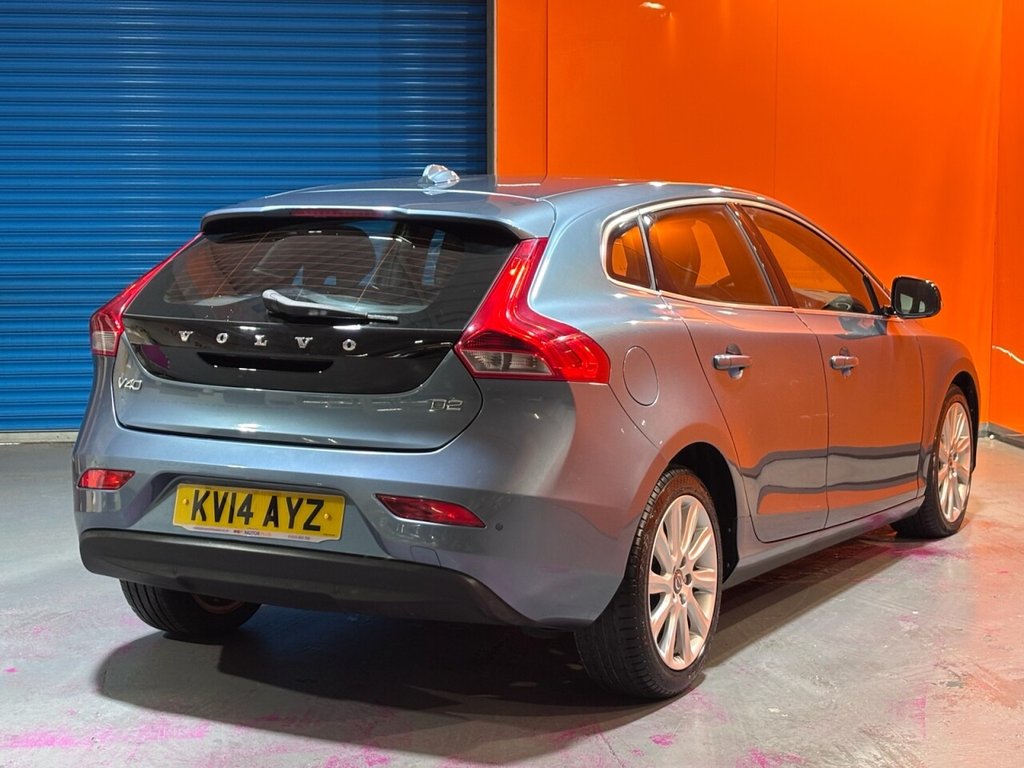 Used Volvo V40 2014 for sale - 77734079: Photo 7