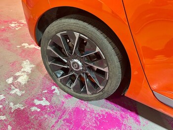 Used Renault Clio 2025 for sale - 77765195: Photo