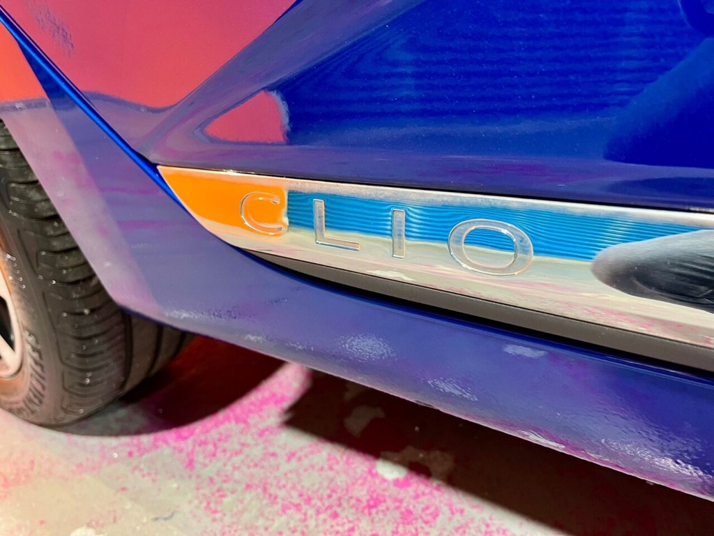 Used Renault Clio 2021 for sale - 77356757: Photo 17